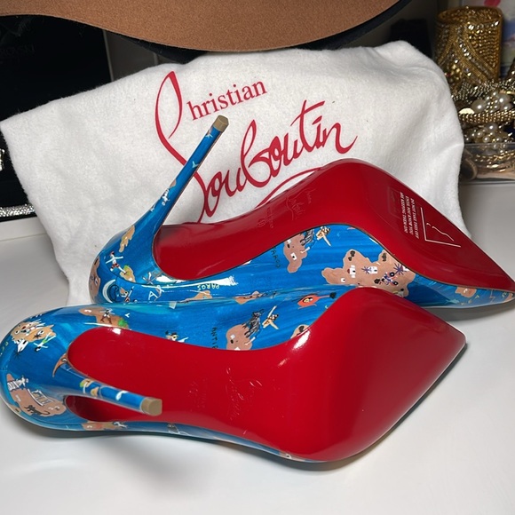 Christian Louboutin
Patent Leather Printed Pumps - Picture 5 of 6